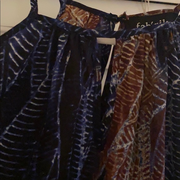 Blue and red Fabrik tank - Picture 3 of 6